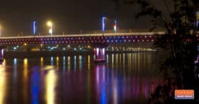 Hình ảnh cầu Đò Quan lung linh trong đêm