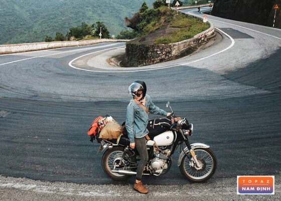 Di chuyển từ Hải Phòng đến Nam Định bằng xe máy là lựa chọn phổ biến của giới trẻ 