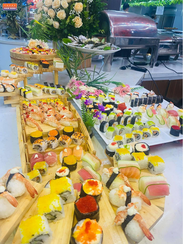 Quầy line Sushi tươi ngon mỗi ngày 