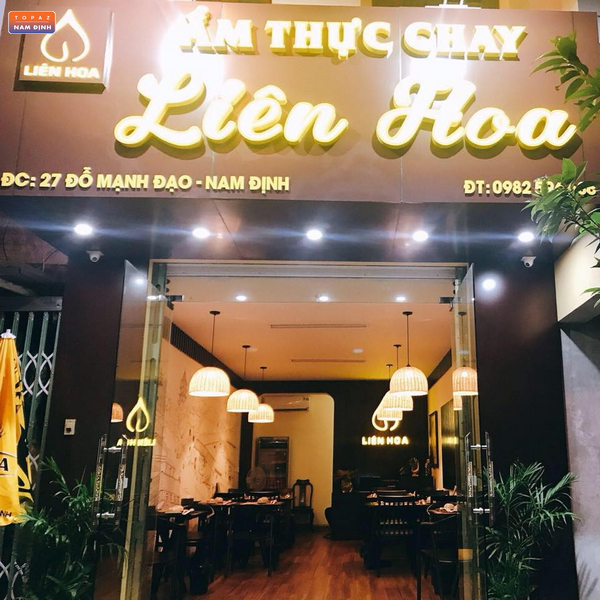 Ẩm Thực Chay Liên Hoa là quán cơm chay Nam Định đông khách nhất 