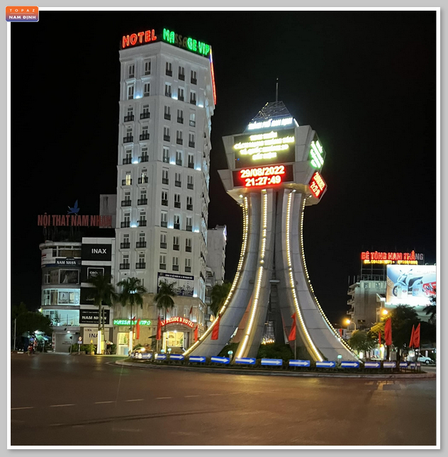 Khách sạn Lakeside nằm ở trung tâm thành phố Nam Định 
