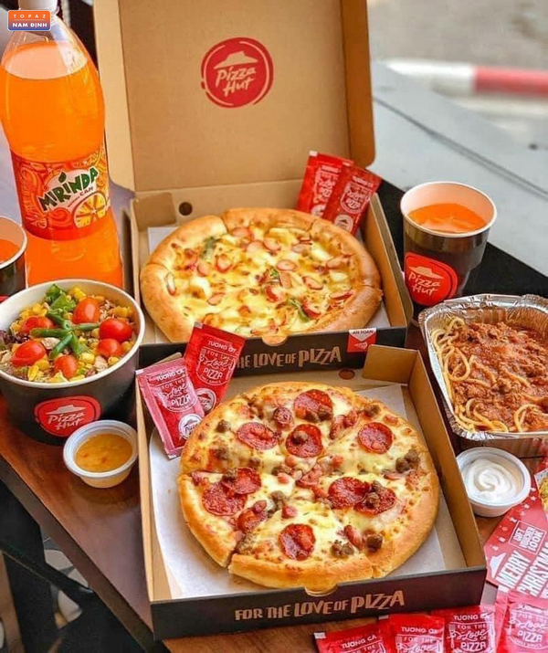 Pizz tại Pizza Hut Nam Định thơm ngon và hấp dẫn 