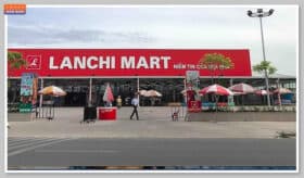 Lanchi Mart Giao Thủy có khuôn viên rộng lớn